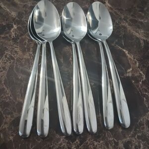 Hampton Slope Glossy Stainless Flatware Spoon Set Of 7